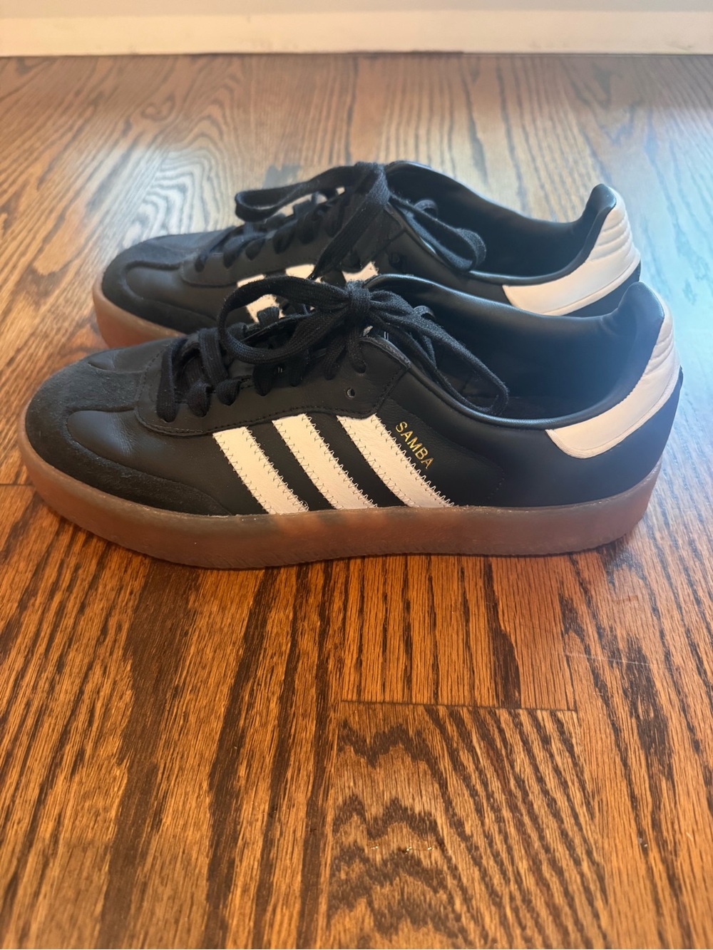 Like New Adidas Sambae (W 7.5) - Picture 3 of 4